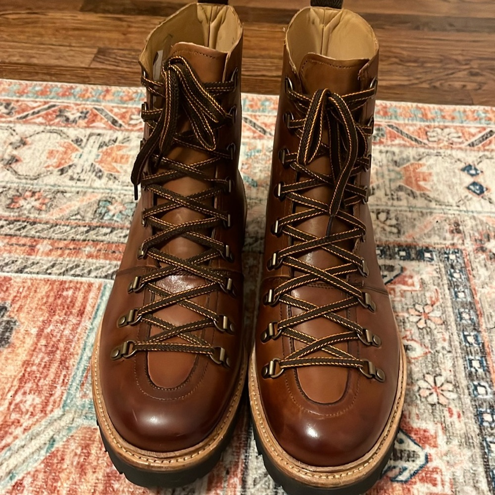 Men’s GRENSON leather boots